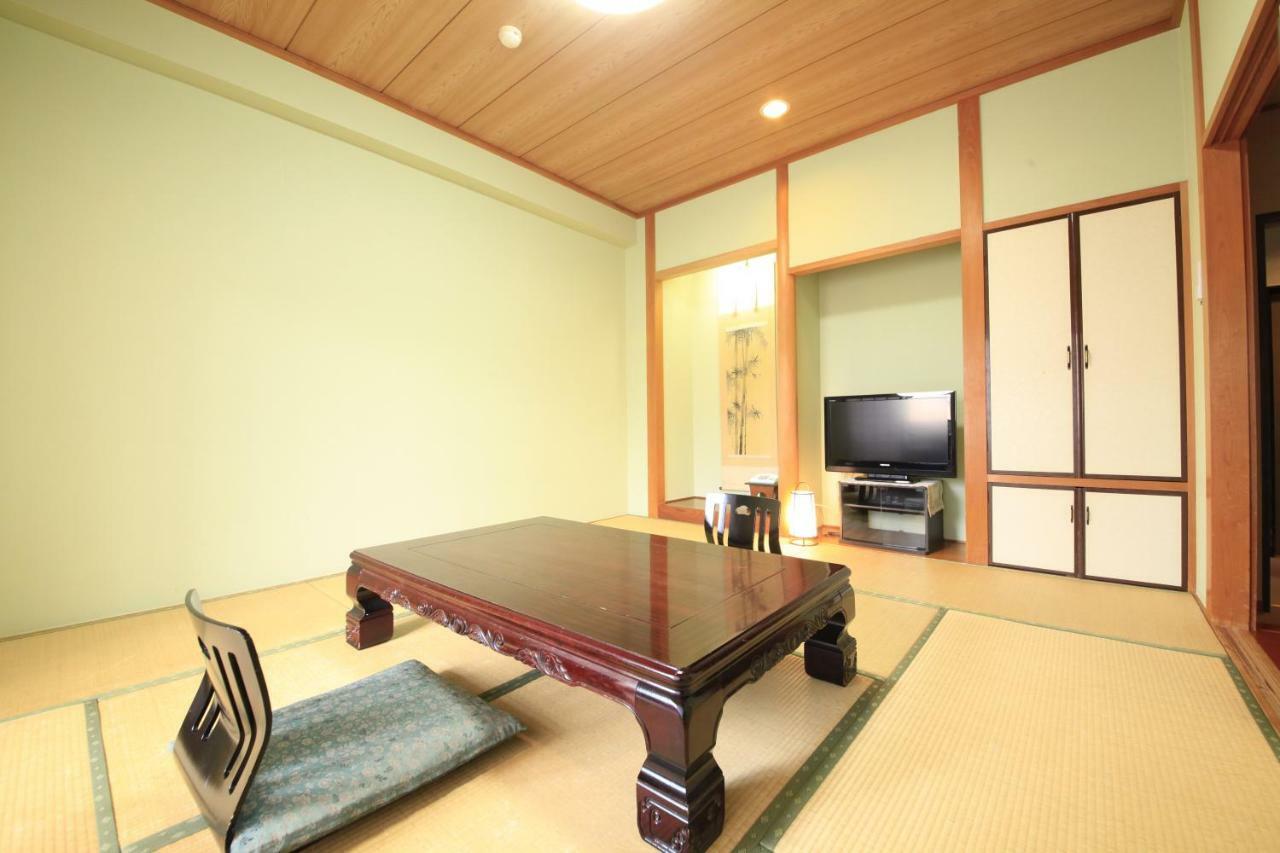 Kkr Hakone Miyanoshita Hotel Exterior foto