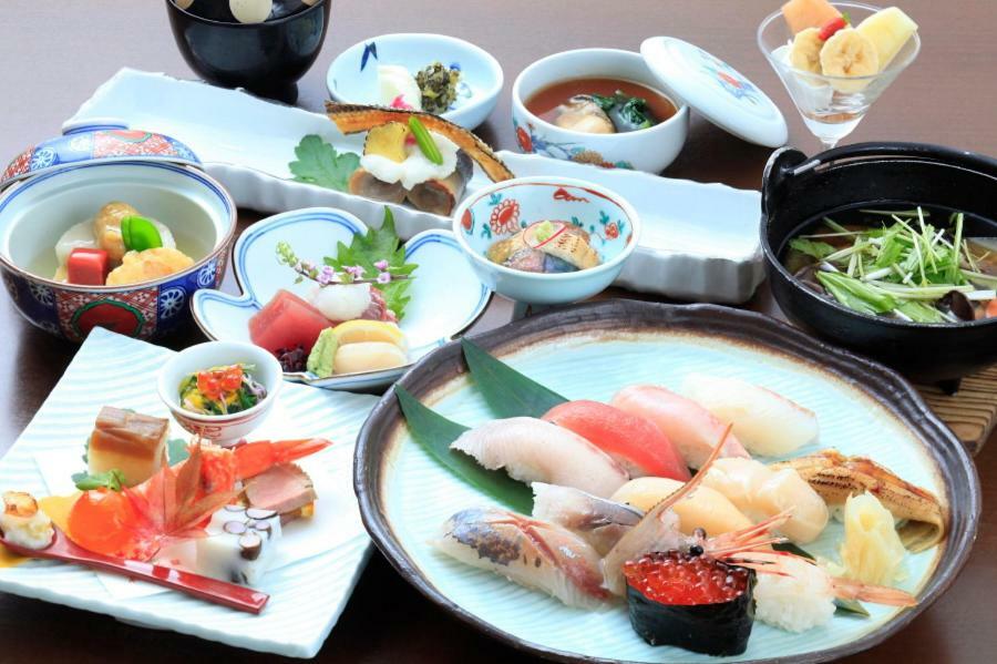 Kkr Hakone Miyanoshita Hotel Exterior foto