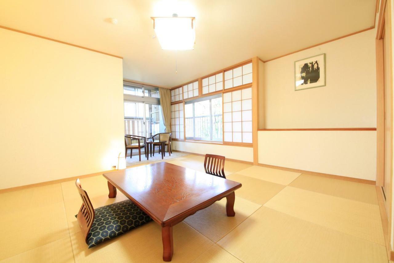 Kkr Hakone Miyanoshita Hotel Exterior foto